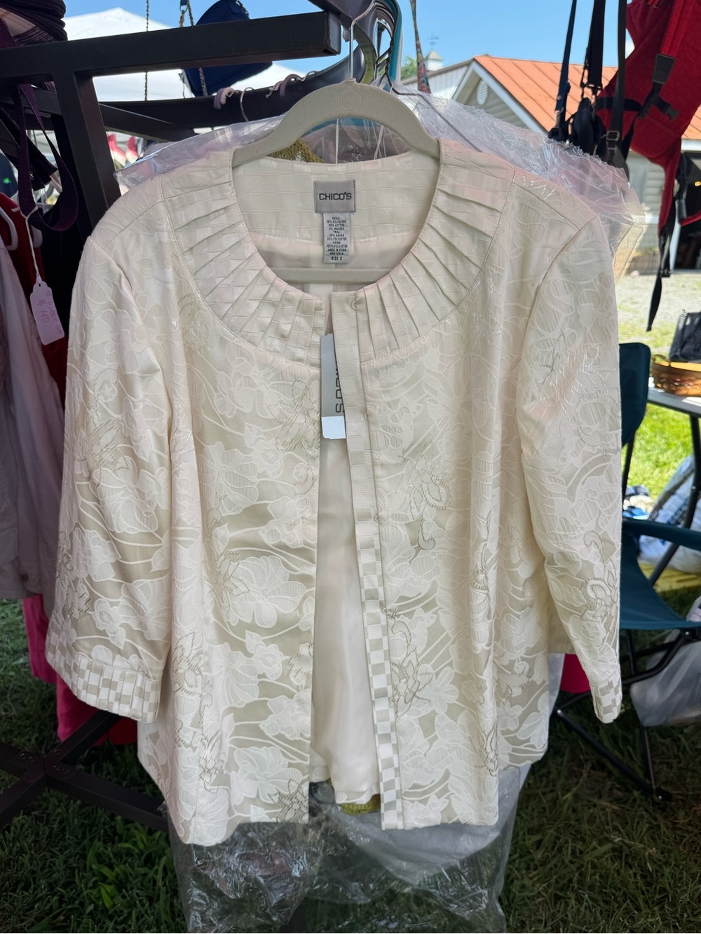 Chico's Cream Floral Jacquard Short-Sleeve Jacket